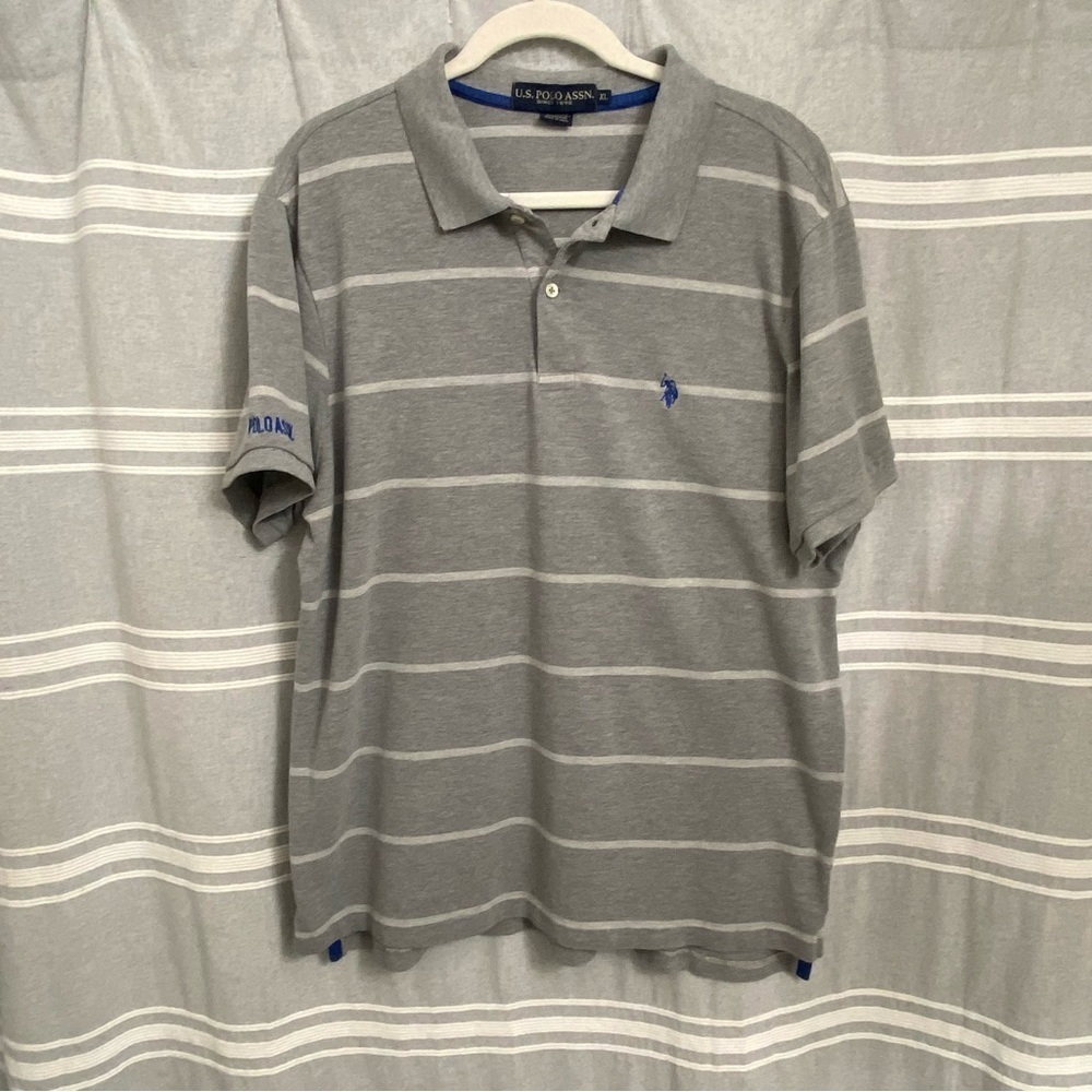 U.S. POLO ASSN / Gray & White Striped Polo Size XL